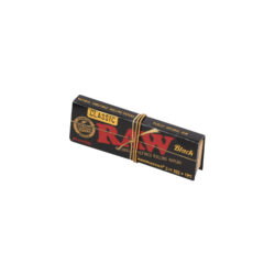 RAW | Black Classic Connoisseur - 1 1/4 Rolling Paper w/ Tip