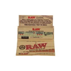 RAW | Classic Connoisseur - 1 1/4 Rolling Paper w/ Tip - Image 2