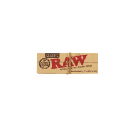 RAW | Classic Connoisseur - 1 1/4 Rolling Paper w/ Tip
